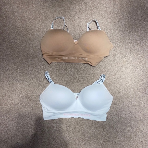 2 Large Victoria’s Secret No Wire Push Up bras